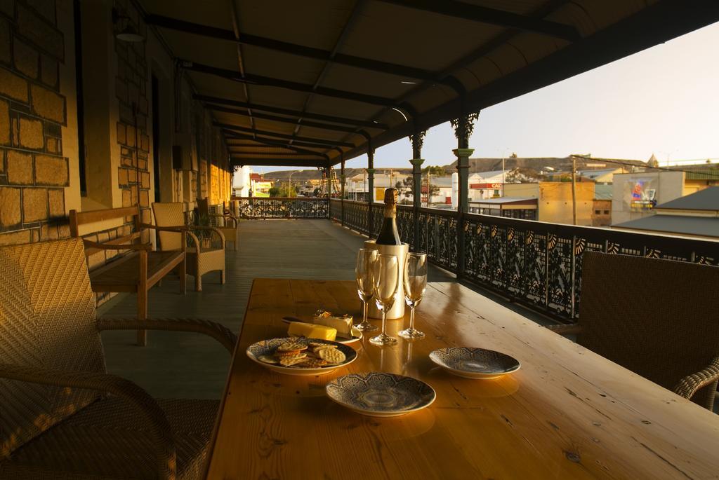 Imperial Fine Accommodation Broken Hill Extérieur photo